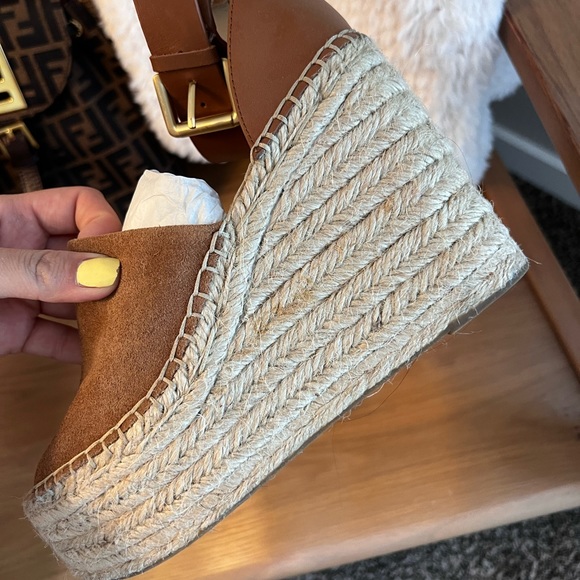 Marc Fisher Brown Suede Wedge size 7 - Picture 2 of 5